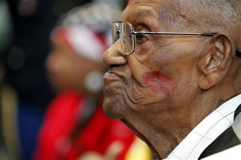 Oldest Us Veteran Of Wwii Lawrence N Brooks Dies At 112 Jefferson