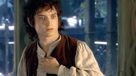 Elijah Wood Is Open to Return for a Frodo Cameo in Amazon's LORD OF THE ...