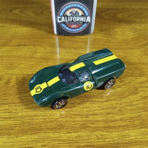 Hot Wheels Grand Prix Series Redline Lola GT70 Dark Green Enamel Racing