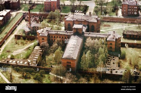 Spandau prison hi-res stock photography and images - Alamy