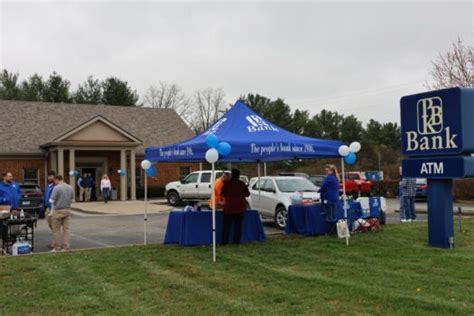 Junction City Pbk Bank Celebrates Grand Reopening The Advocate