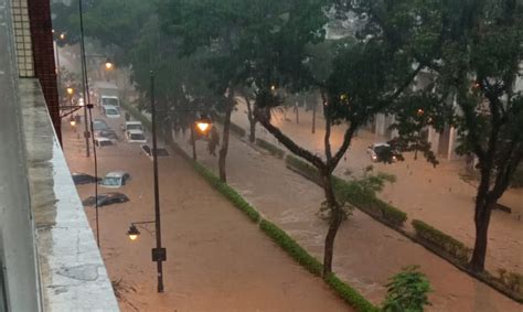 Temporal Causa Pelo Menos 38 Mortes E Muita Destruição Em Petrópolis