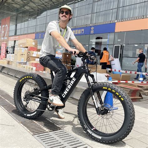 Emtb 8fun MID Motor Electric Fat Tyre Electric Bike 48V 1000W 26 Inch