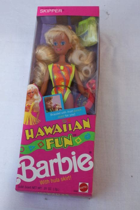 Hawaiian Fun Barbie Mattel New In Box 1990