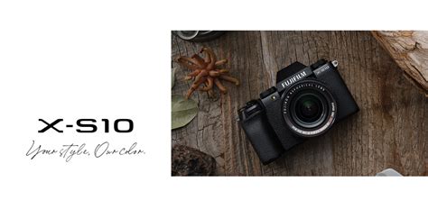 Fujifilm Announces the Mirrorless X-S10, With 20 FPS and IBIS