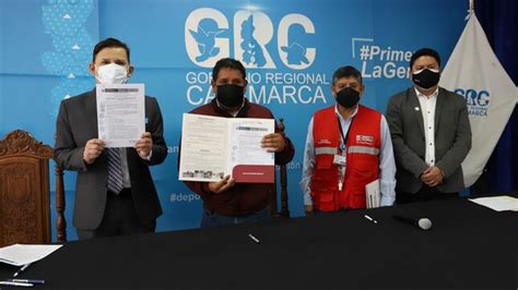 Provías Descentralizado firma convenios con gobierno regional y