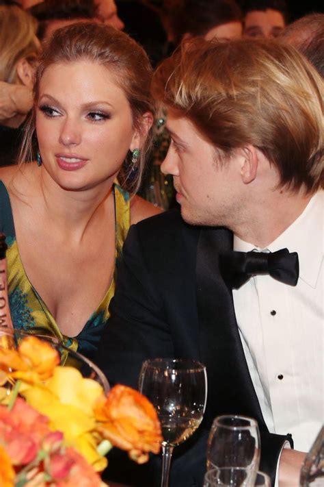 Why Did Taylor Swift And Joe Alwyn Really Break Up