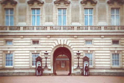 Buckingham Palace Guards Photograph, London England Photography, Architecture, Wall Art, Home ...