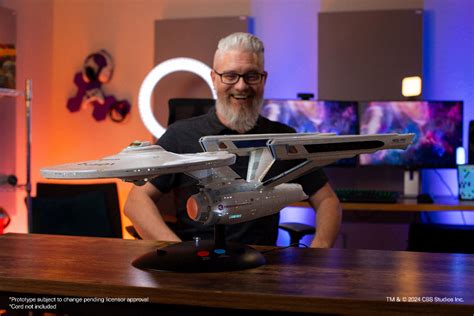 TOMY INTERNATIONAL AND PARAMOUNT ANNOUNCE A CROWD FUNDED STAR TREK U S