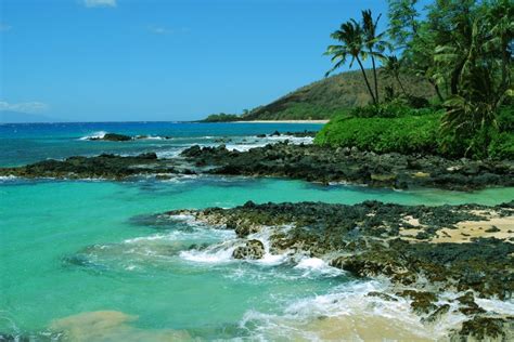 Maui, Hawaii, The Favorite Island For Hollywood Celebrities - Traveldigg.com