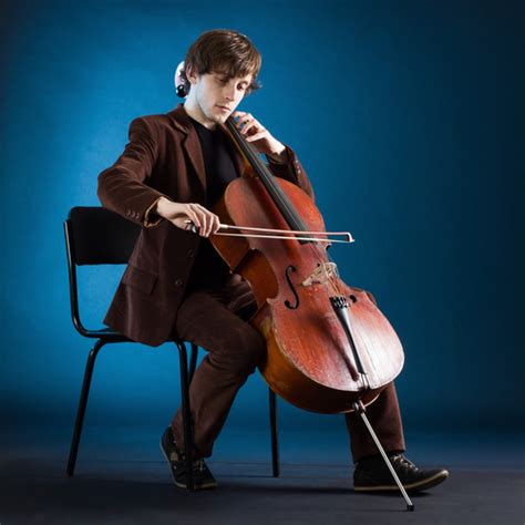 Cellist playing classical music on cello | Ahari Press