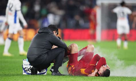 Roma Sospiro Di Sollievo Llorente Niente Lesioni Le Ultime Su