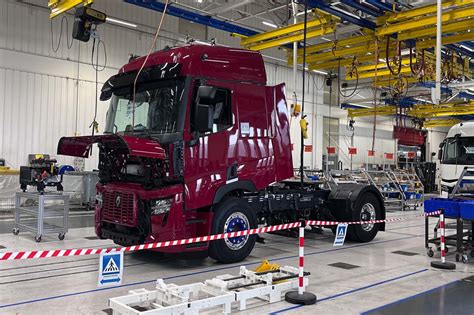 Renault Trucks Macht Sich Bereit F R Den Elektrischen G Terfernverkehr