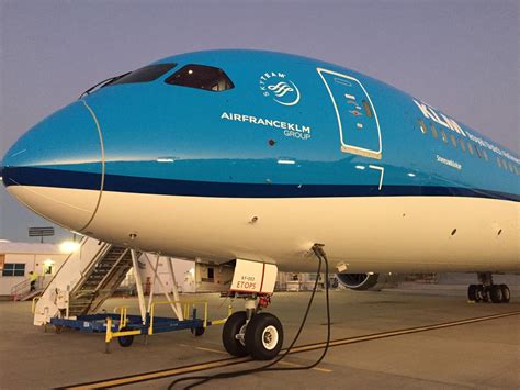 New Boeing 787-10 Dreamliner