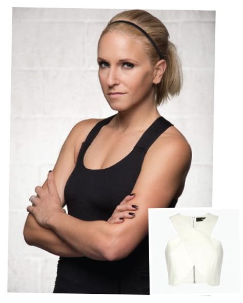 9 Hot Sexy Meaghan Moynahan Bikini Pics