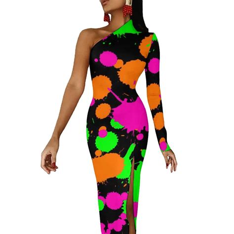 womens neon outfit 9