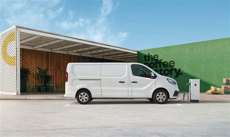 Renault Trafic Electric 4edited Automais