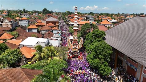 Upacara Ngaben Pelebon Puri Agung Ubud Bali YouTube