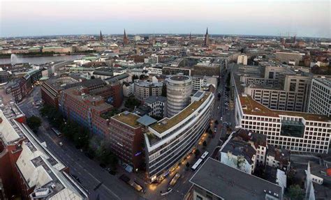 04 07 2008 Hamburg Hansestadt Hamburg Deutschland Blick In Den