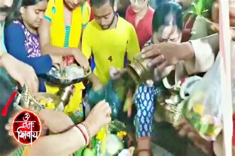 पटनाः महाशिवरात्रि के मौके पर हर हर महादेव के नारों से गूंज उठे शिवालय