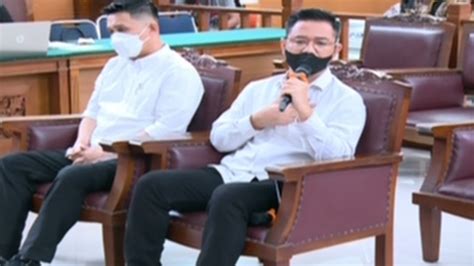 Chuck Putranto Irfan Widyanto Bersaksi Di Sidang Arif Rachman