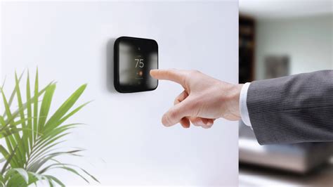 Energy-Efficient Thermostat Settings to Maximize Savings