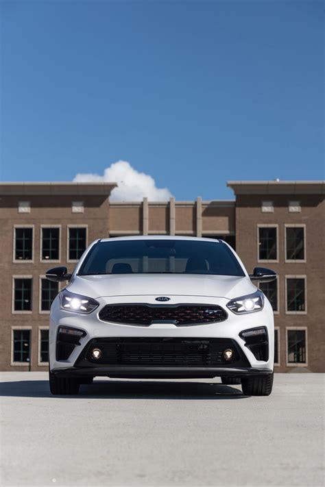 View In-Depth Photos of the 2020 Kia Forte GT