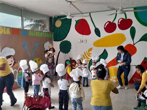 Niños de los CADIS y CAICS conmemoran el Día Mundial de la Alimentación