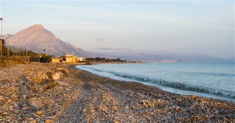 Alla Scoperta Delle Migliori Spiagge Di Campofelice Di Roccella