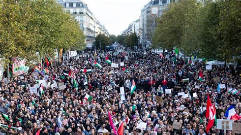 Thousands Gather In Paris In 1st Pro Palestinian Rally Allowed By