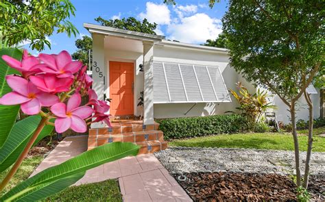 Marvelous Mid-Century Modern Homes in South Florida | Inhabit