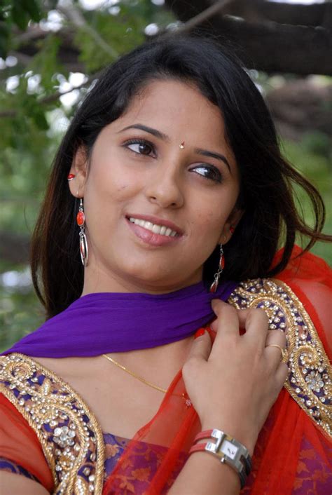 Actress Shreya Reddy Photos Wallwoods