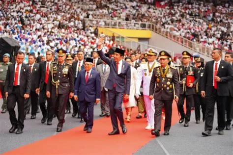 Jokowi Jangan Ada Lagi Persepsi Hanya Tajam Ke Bawah Tapi Tumpul Ke