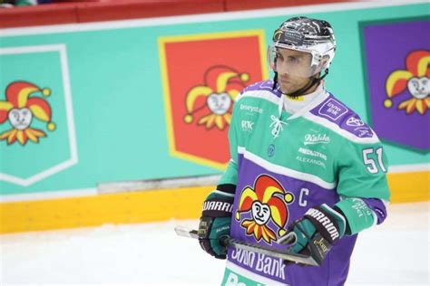 Jokerit Vieraili Kuopiossa Mestiksen Kärkikamppailussa Komea