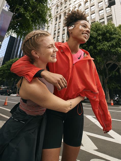 Nike AE - Nike Well Collective