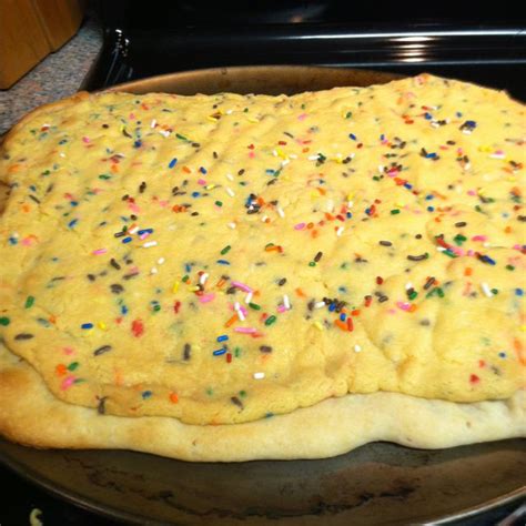 Sprinkles Pizza 1 Can Pillsbury Thin Pizza Crust Dough Put Onto