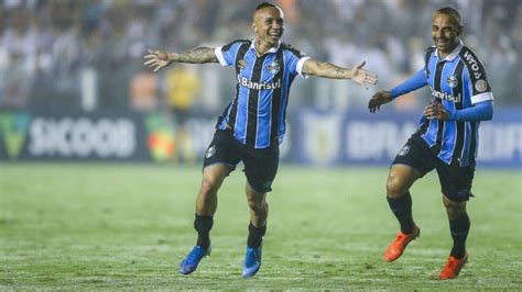 Top 3 Duelos Entre Santos X Grêmio Na Vila Belmiro