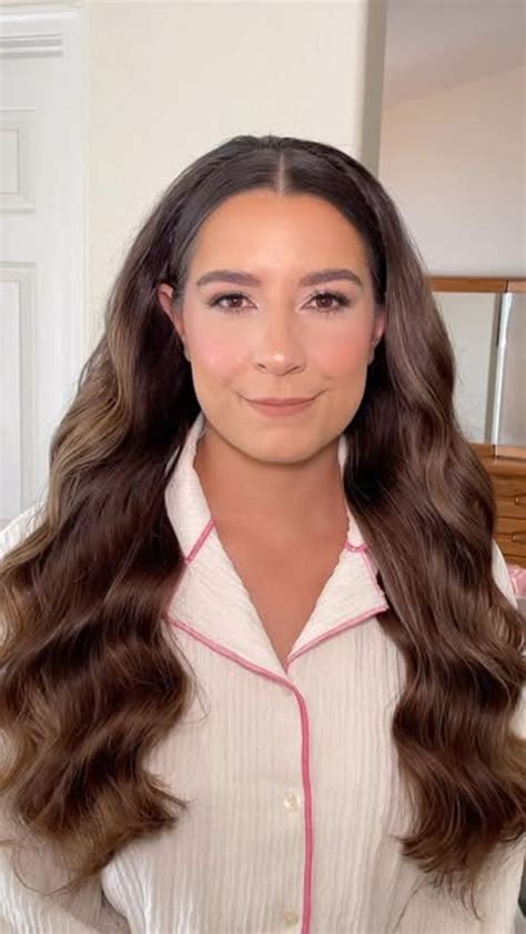 26 Slicked Back Hairstyles For Women Trending Right Now