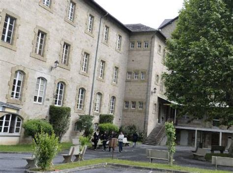 Le Lyc E Bahuet Dans Le Giron De Lensemble Scolaire Michelet Brive