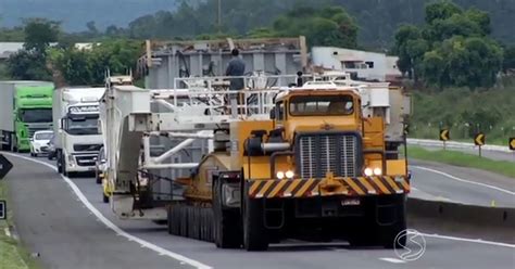 G Carreta Transformador Gigante Volta A Trafegar Na Dutra No