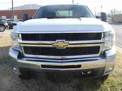 Buy Used 2009 CHEVY 2500 HD 4X4 EXTENDED CAB LONG BED VERY CLEAN IN AND