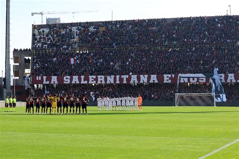 Milan Buona La Prima Del Alla Salernitana