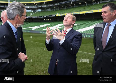 Taoiseach Enda Kenny Centre With Dick Spring Chairman Of Ireland S