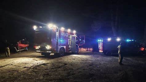 Tragedia na jeziorze Kruklin Nie żyje kajakarz Radio Olsztyn