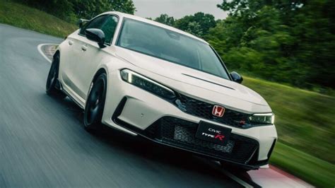 Honda Civic Type R é revelado nos EUA e terá mais de 320cv Vrum