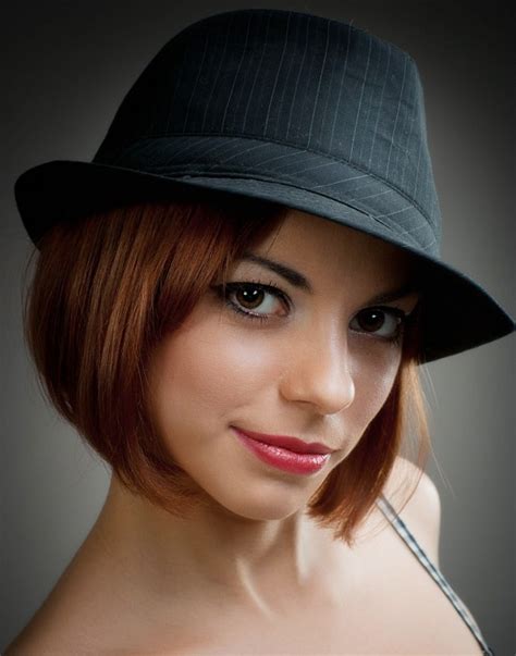 20 Different Types Of Hats For Women With Short Hair