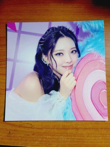 Itzy Yuna Official Mini Poster Crazy In Love Special Edition Genuine Ebay