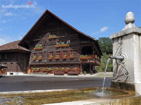 Ausflugsziele Ch Das Emmental In Einem Haus Haus Einfaches Haus