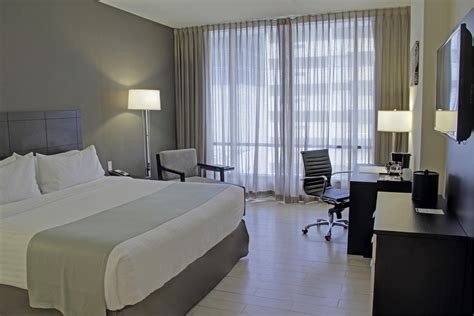 HOLIDAY INN PANAMA DISTRITO FINANCIERO 3⋆ ::: PANAMA CITY, PANAMA