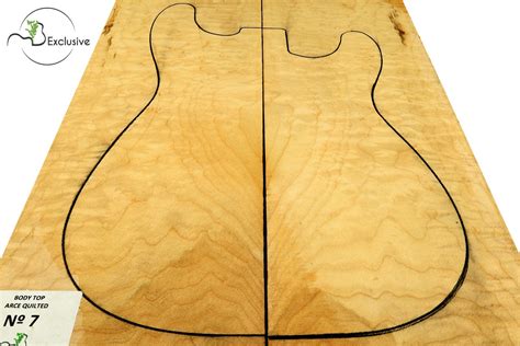 Quilted Maple Body Top Electric Bass Guitar Nº 7